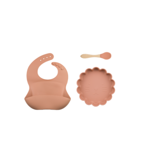 Set 3 Piezas Plato Leon + Babero y cuchara  Color Ladrillo