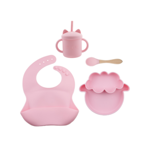 Set 4 Piezas Plato Oveja + Babero , cuchara y Vaso Color Rosa