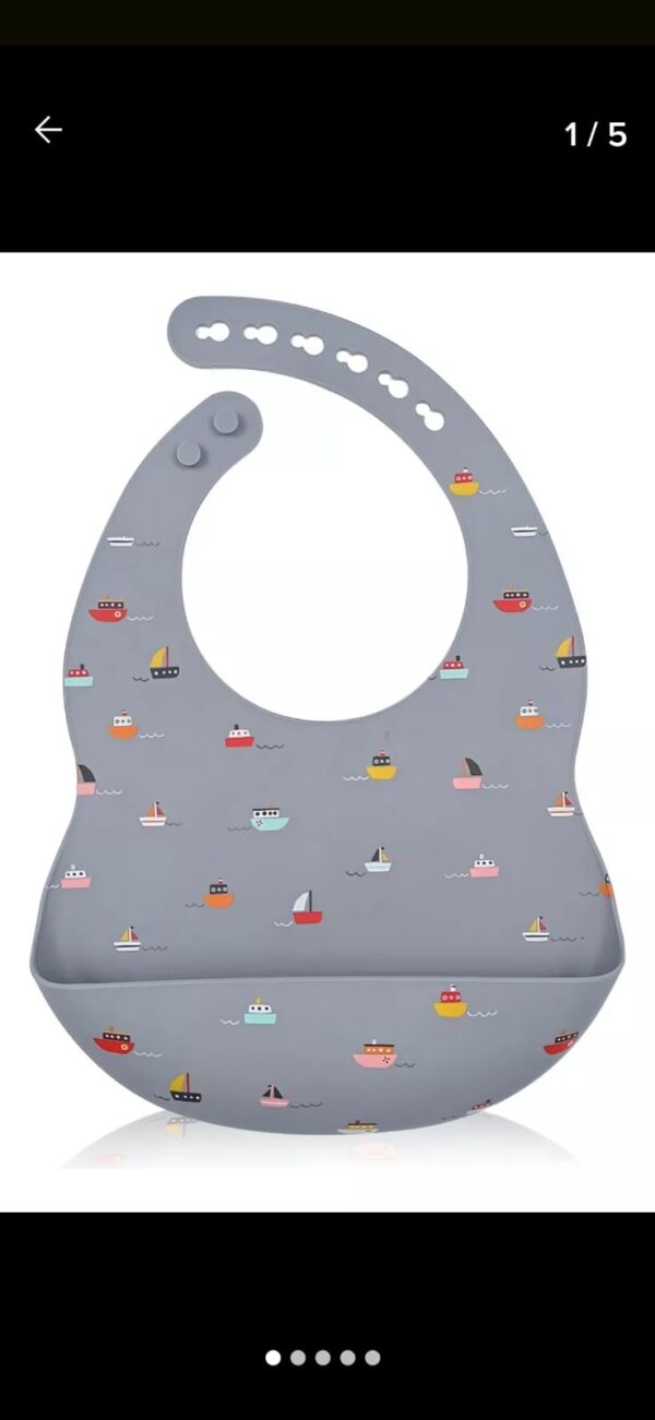 Babero Silicona Ajustable Estampa Barquitos